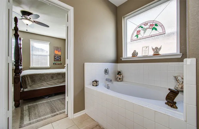 $299,900 | 1706 Zeppelin Circle, Deer Park, TX 77536