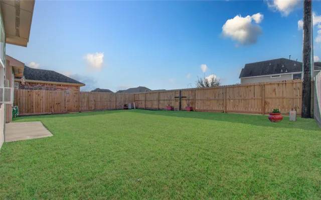 $299,900 | 1706 Zeppelin Circle, Deer Park, TX 77536