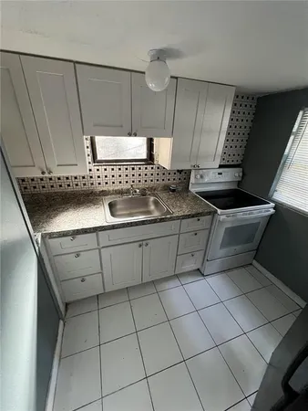 $1,200 | 122 East Evans Street, Orlando, FL 32804