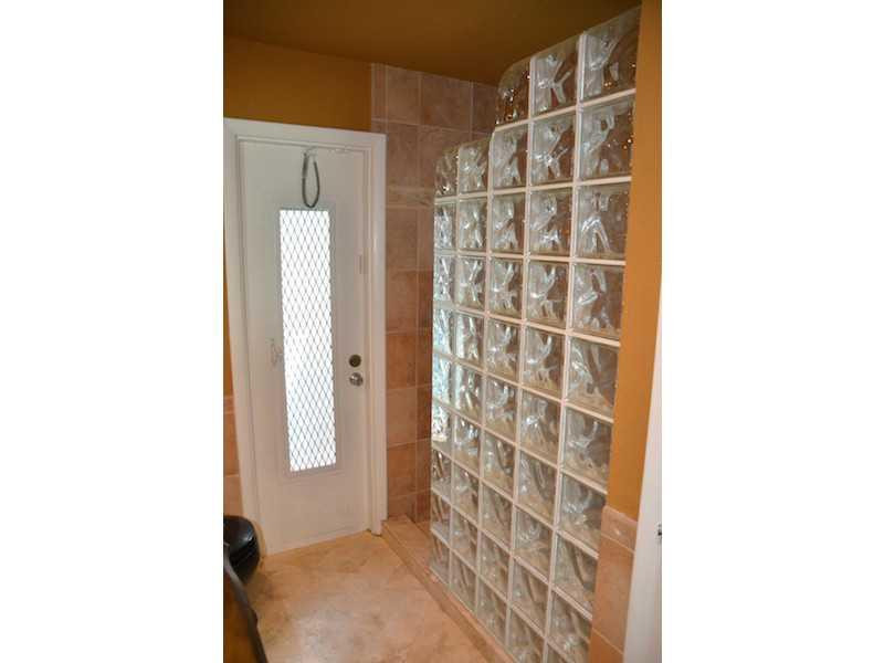 1333 Southwest 14th Street Boca Raton, FL 33486 - Photo 22 of 25 Bathroom
