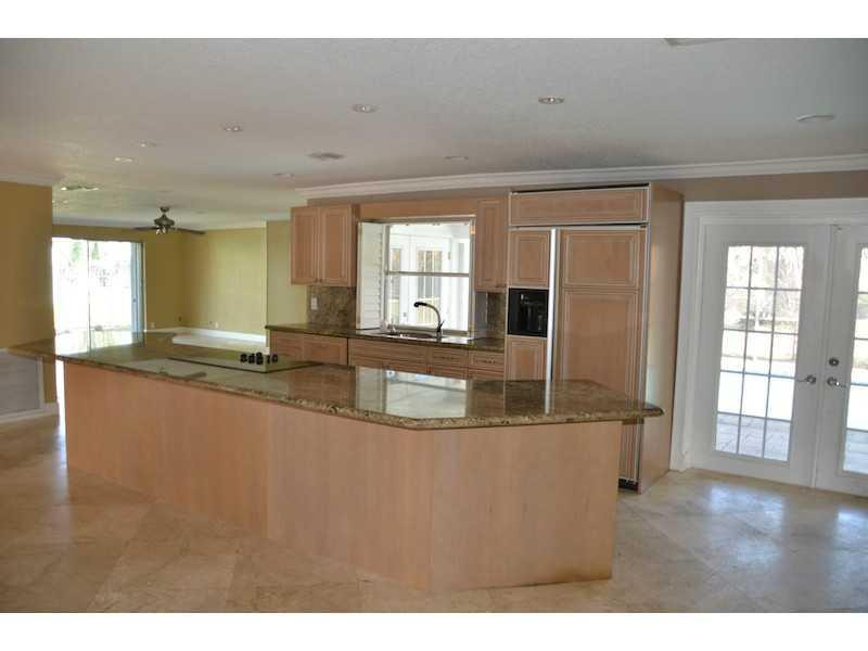 1333 Southwest 14th Street Boca Raton, FL 33486 - Photo 7 of 25 Kitchen
