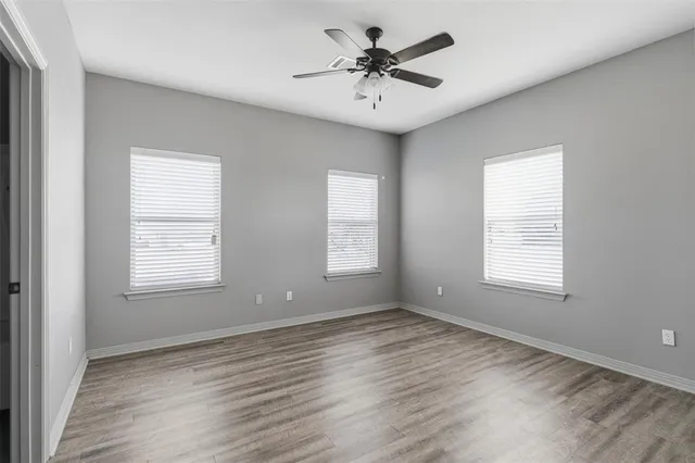 $1,300 | 101 Capps Street, Unit B, Rio Vista, TX 76093