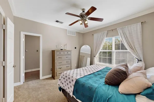 $2,200 | 2344 Southcourt Circle, Irving, TX 75038