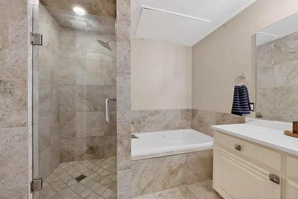 $2,200 | 2344 Southcourt Circle, Irving, TX 75038