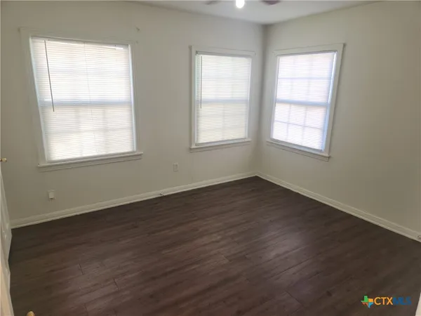 $1,275 | 902 South 23rd Street, Temple, TX 76504