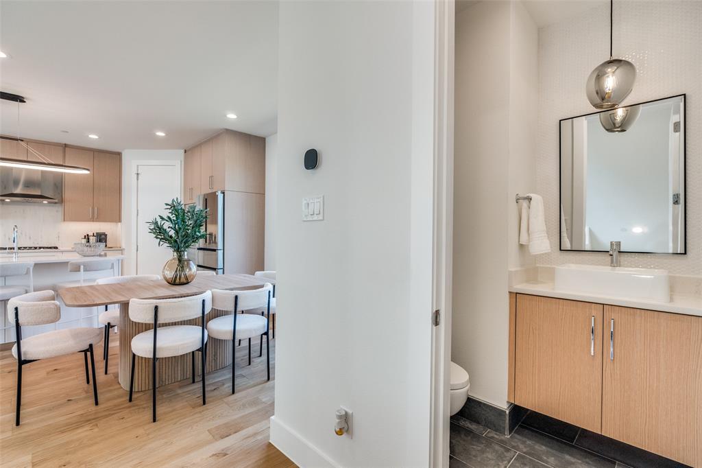 3940 Spring Valley Road, Unit 3 Farmers Branch, TX 75244 - Photo 9 of 18 Half-bath