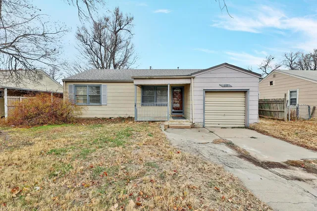 $84,900 | 2735 South Hydraulic Avenue, Wichita, KS 67216