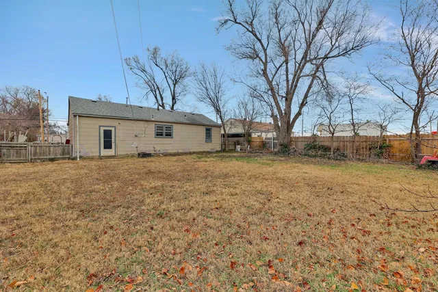 $84,900 | 2735 South Hydraulic Avenue, Wichita, KS 67216