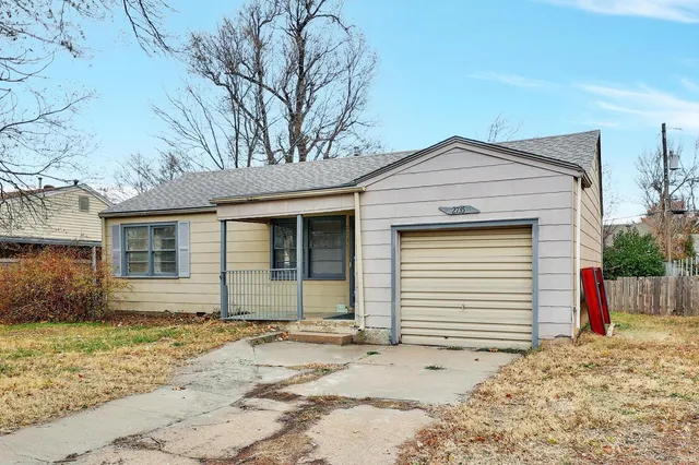 $84,900 | 2735 South Hydraulic Avenue, Wichita, KS 67216