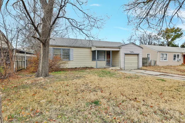 $84,900 | 2735 South Hydraulic Avenue, Wichita, KS 67216