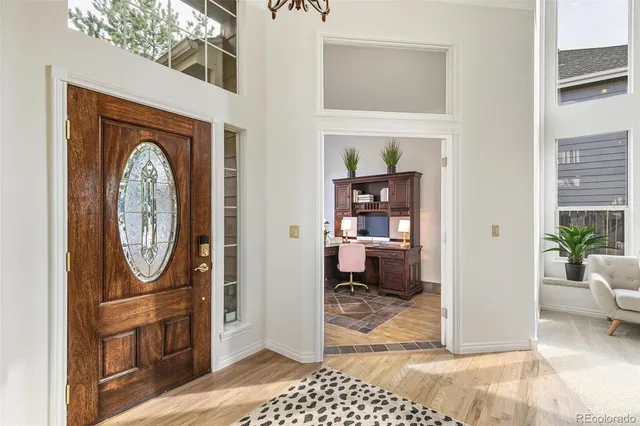 a view of a storage & utility room with washer and dryer