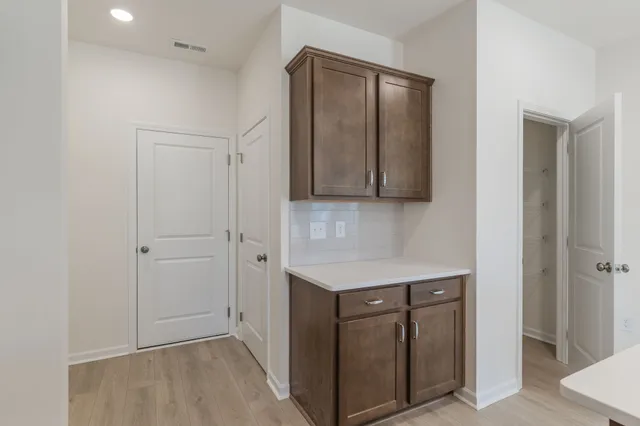 $439,990 | 572 Nightengale Ridge Drive, Columbia, TN 38401