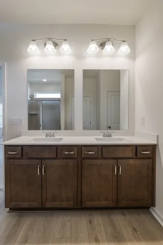 $439,990 | 572 Nightengale Ridge Drive, Columbia, TN 38401