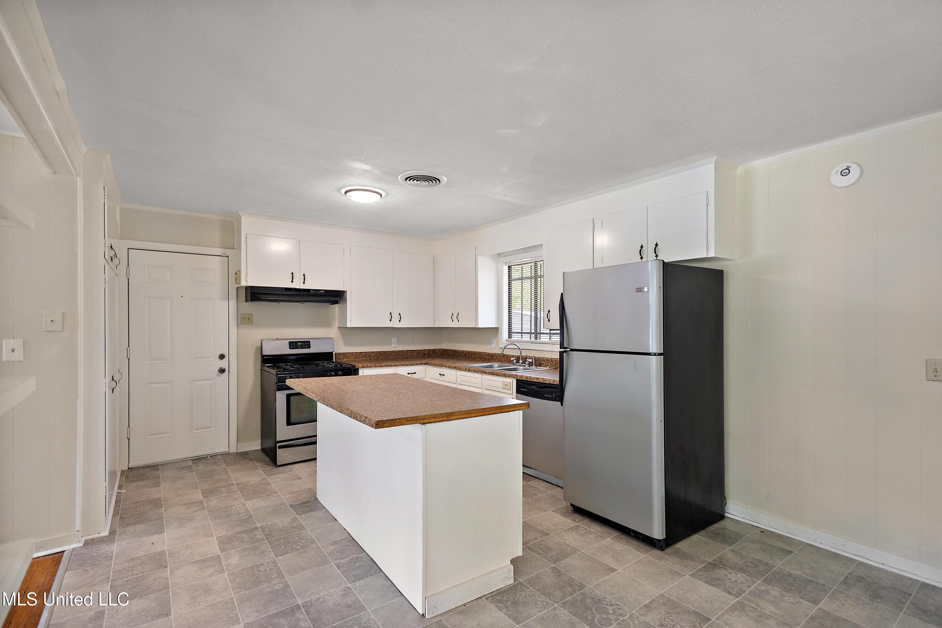 2920 Robinson Road Jackson, MS 39209 - Photo 5 of 14 h097wl9w2o-min