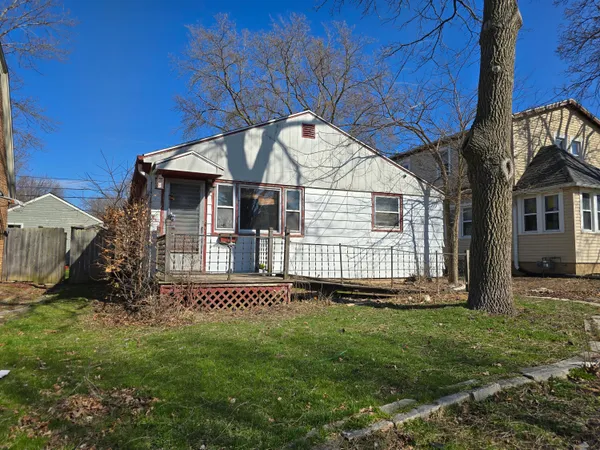 $60,300 | 6128 North 38th Street, Milwaukee, WI 53209