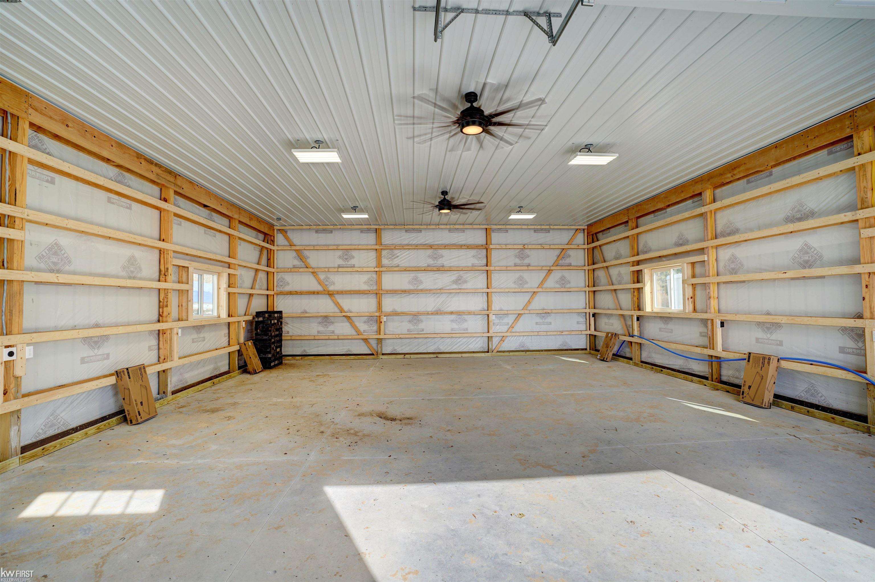 1378 Petts Road Fenton, MI 48430 - Photo 12 of 27 50102498-12.JPG