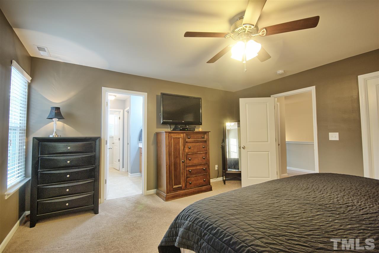 4904 Jelynn Street Raleigh, NC 27616 - Photo 12 of 25 Spacious Master/ Walk-in closet, ceiling fan