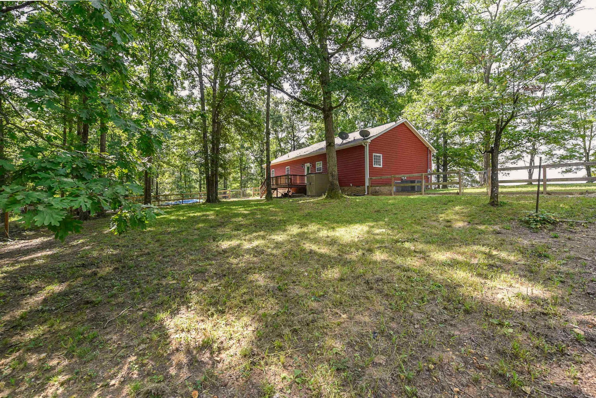 2001 West Tennessee City Road Dickson, TN 37055 - Photo 18 of 24 a big yard with lots of green space and deers