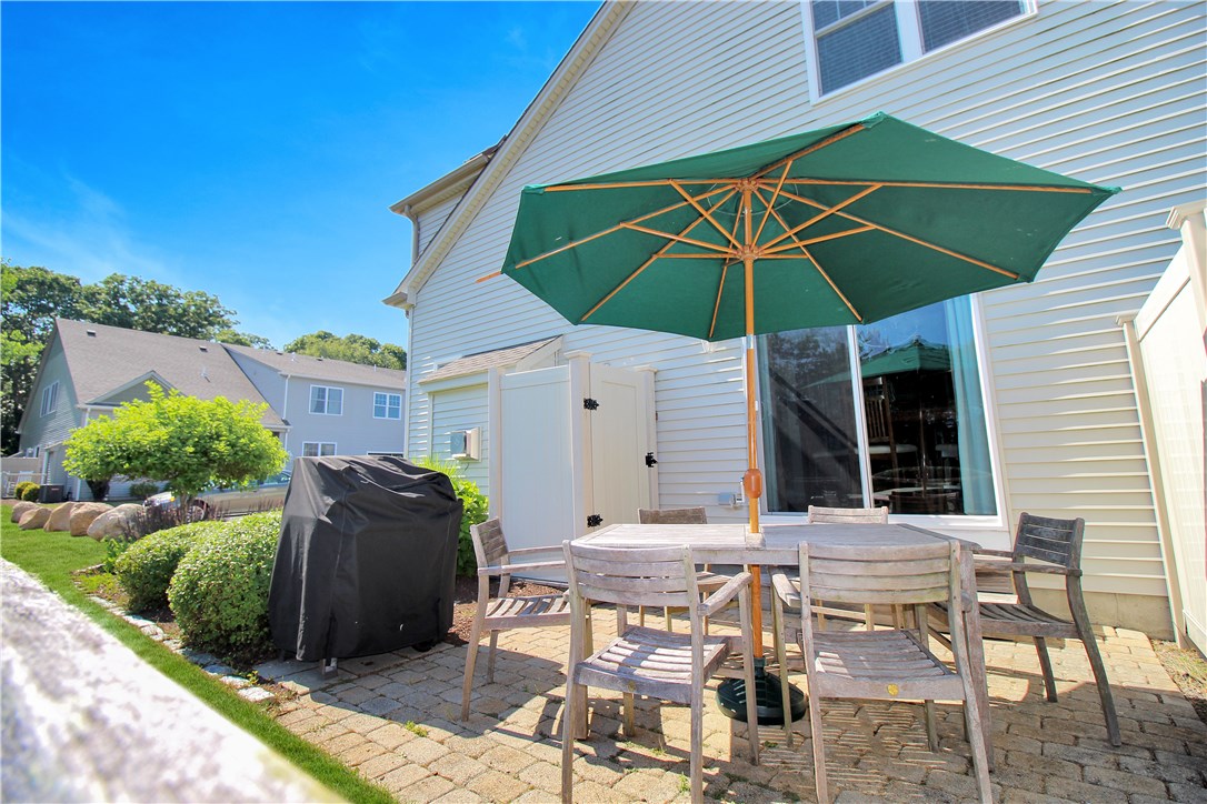 222 Post Road, Unit 2D Westerly, RI 02891 - Photo 2 of 25