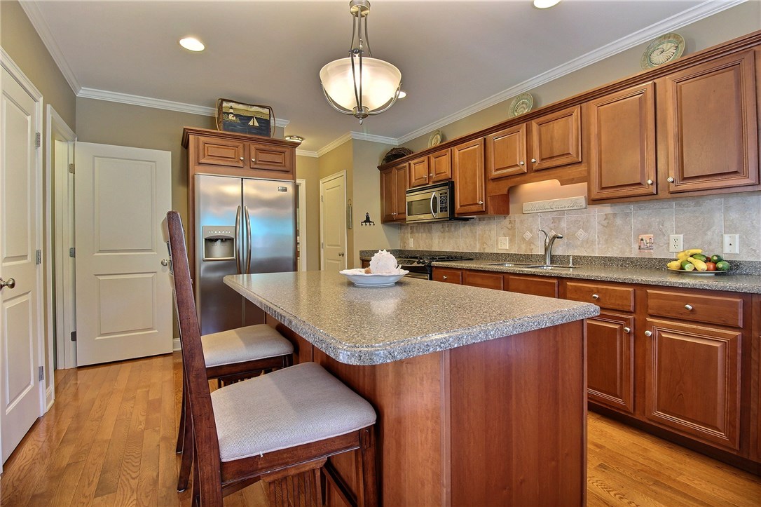 222 Post Road, Unit 2D Westerly, RI 02891 - Photo 8 of 25