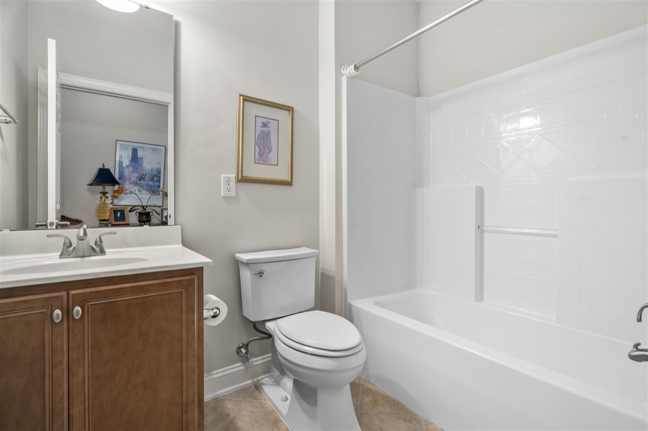 10400 Rosegate Court, Unit 301 Raleigh, NC 27617 - Photo 18 of 24 Photo 18