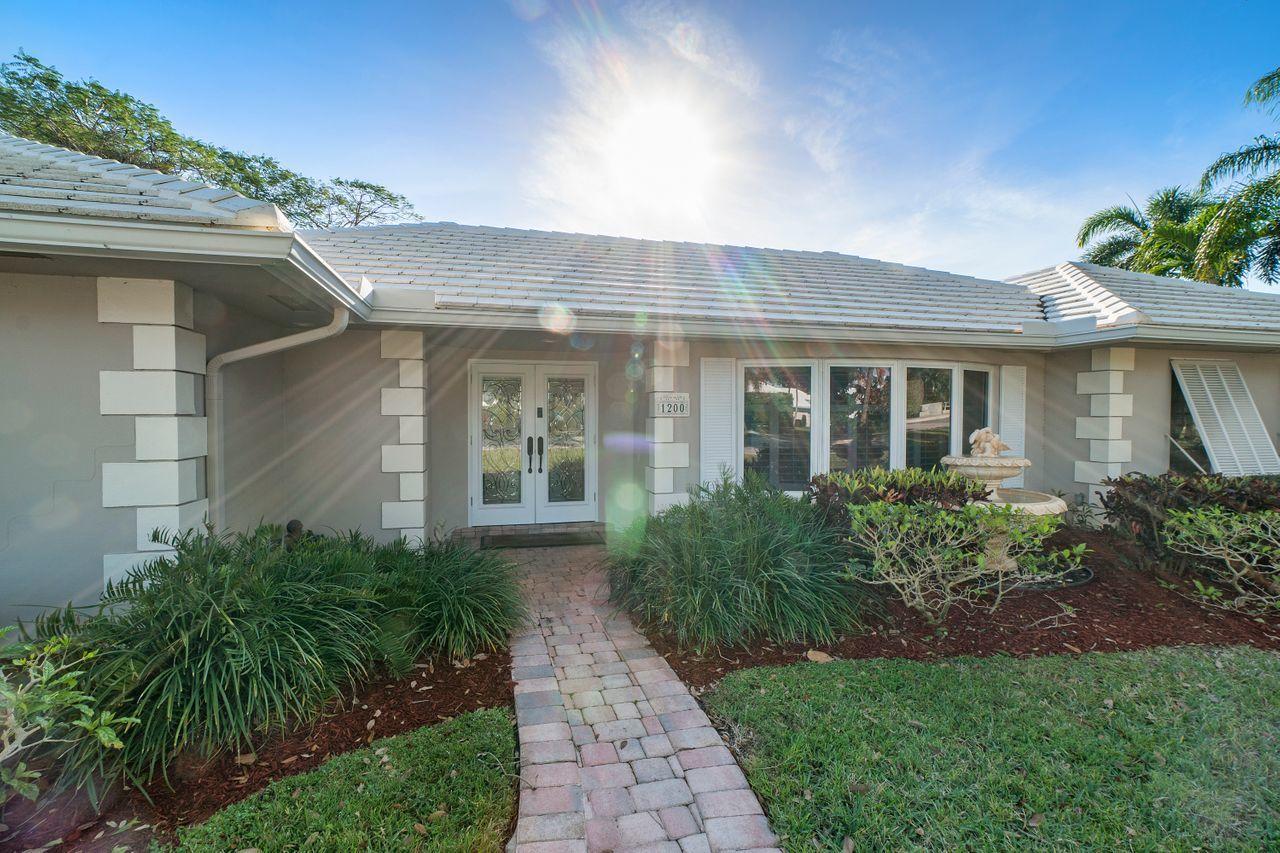 1200 Cypress Way Boca Raton, FL 33486 - Photo 3 of 52 1200_Cypress_Way_03