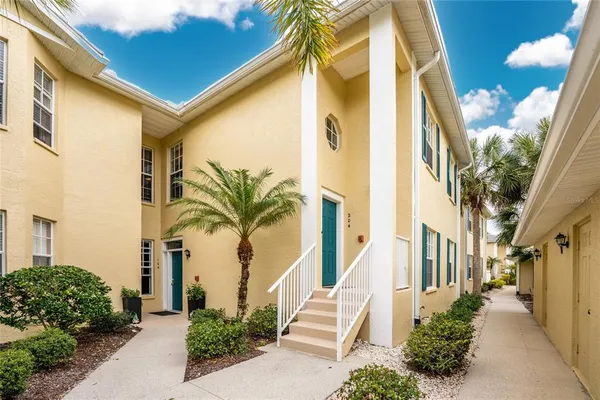 $285,000 | 1714 Celtic Drive, Unit 204, Venice, FL 34293