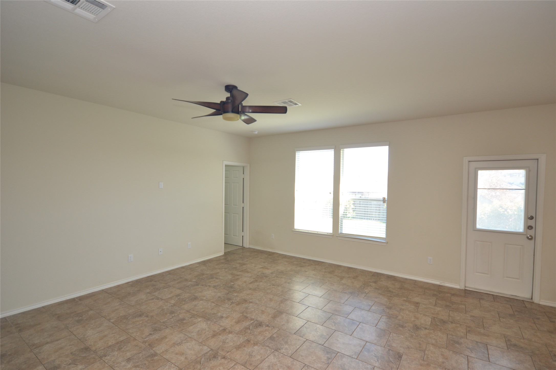 104 Sierra Mar Loop Leander, TX 78641 - Photo 6 of 20