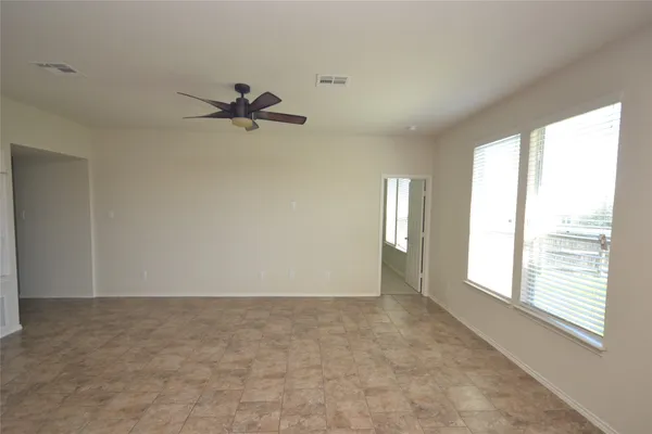 $1,750 | 104 Sierra Mar Loop, Leander, TX 78641