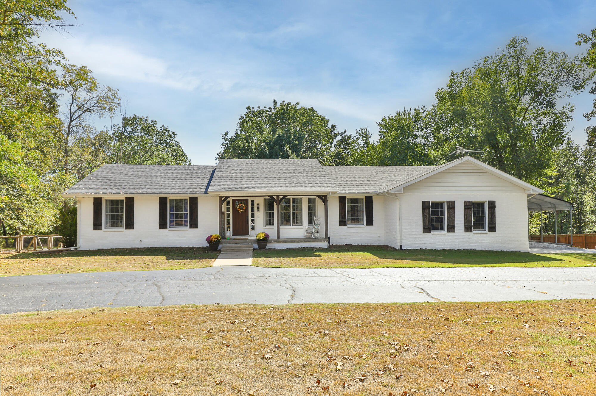 1128 East 425th Road Bolivar, MO 65613 - Photo 2 of 61 7M4A4914 (3)