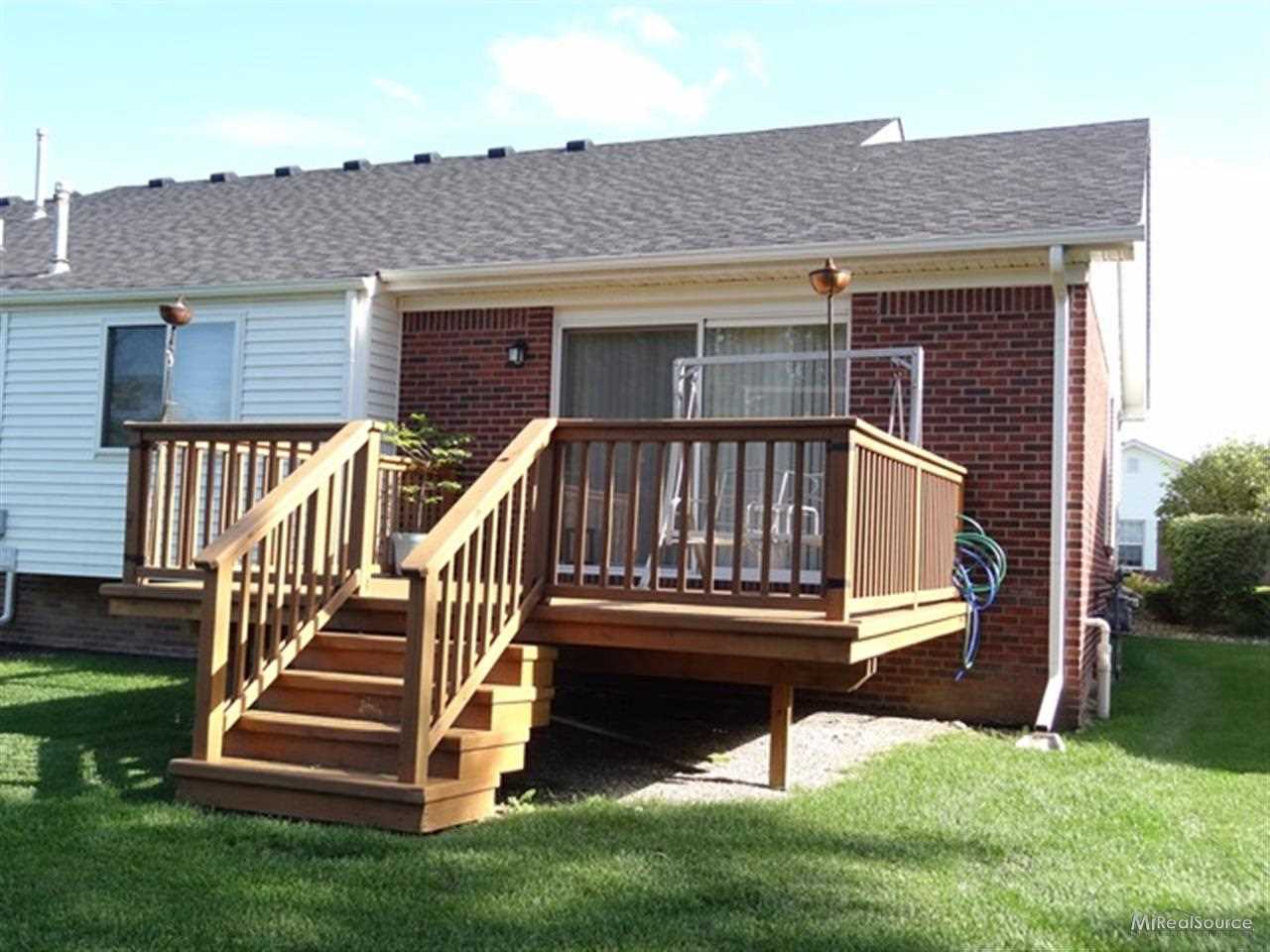 513 Victoria Lane Romeo, MI 48065 - Photo 19 of 20 31160728-18.JPG