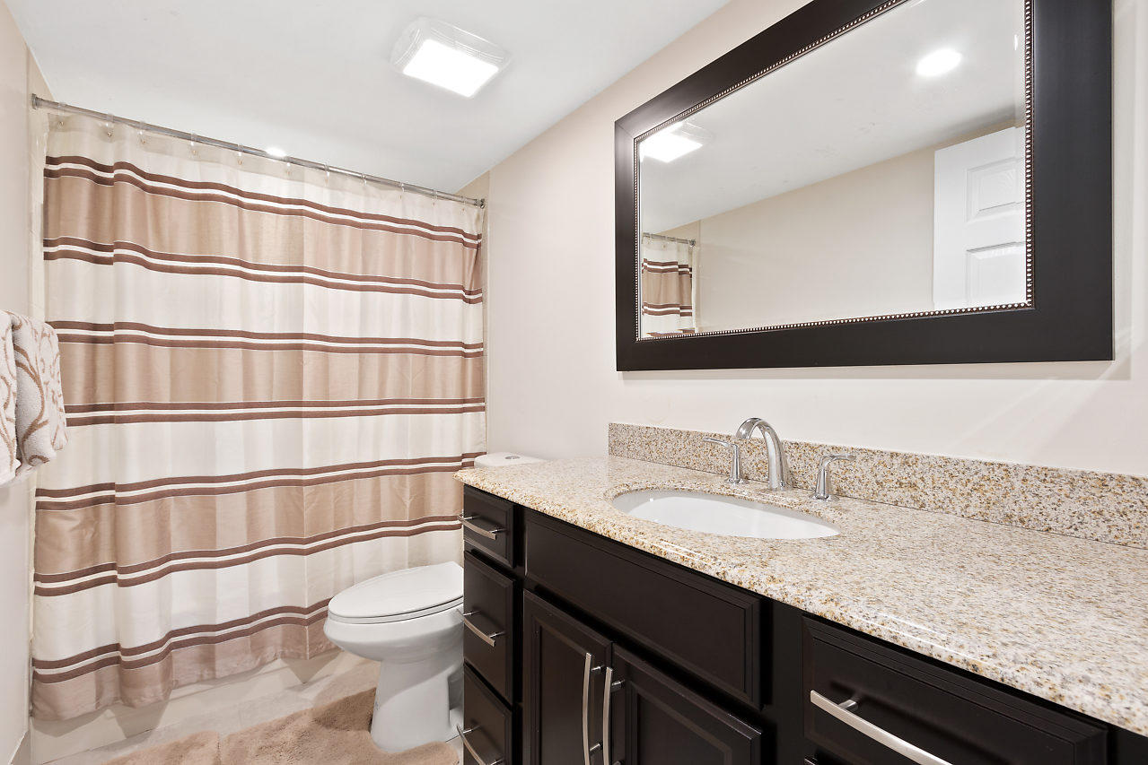 15074 Witney Road, Unit 309 Delray Beach, FL 33484 - Photo 16 of 22 Guest Bathroom
