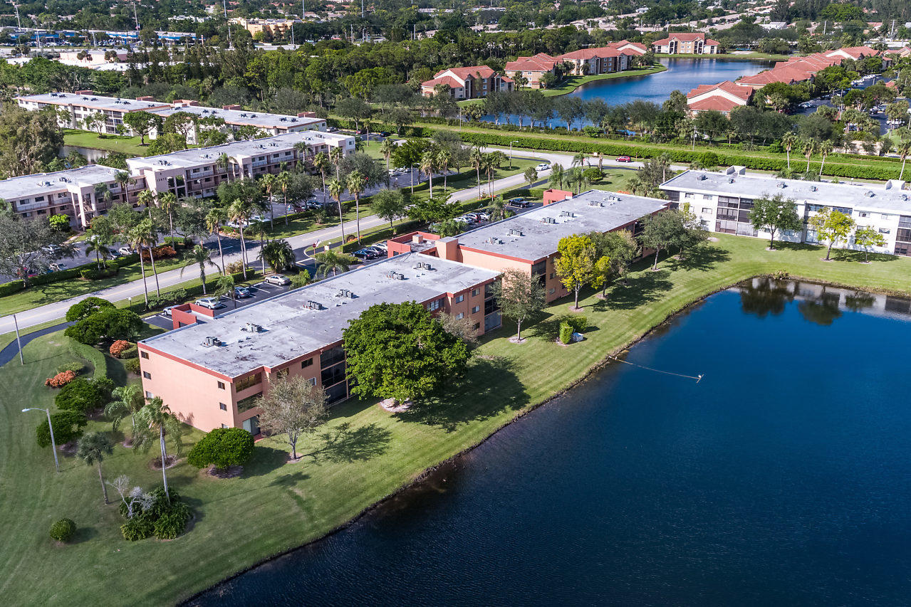 15074 Witney Road, Unit 309 Delray Beach, FL 33484 - Photo 17 of 22 Aerial View