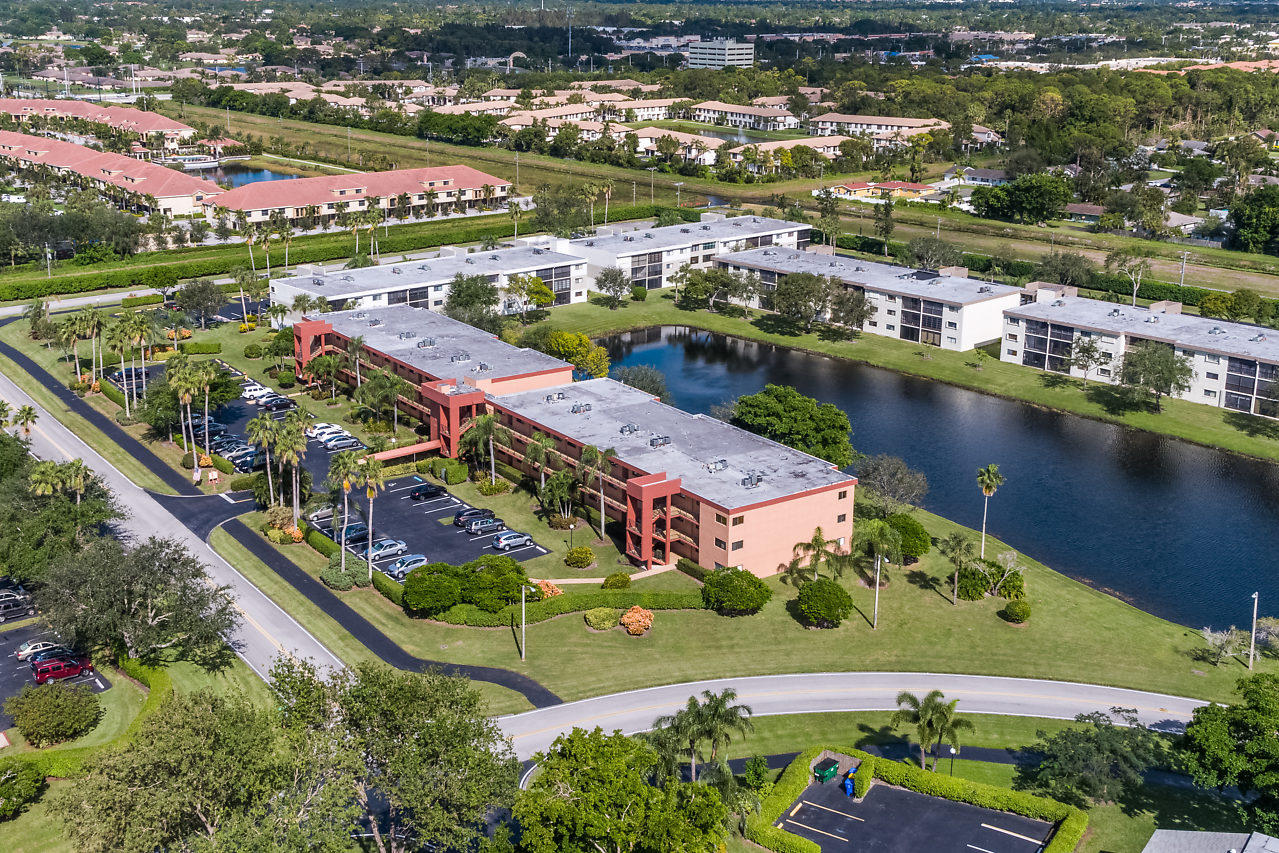 15074 Witney Road, Unit 309 Delray Beach, FL 33484 - Photo 19 of 22 Aerial View