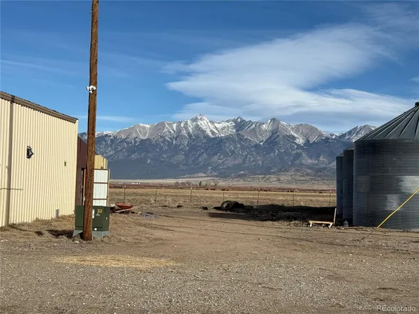 $425,000 | 16851 County Rd Ee, Blanca, CO 81123