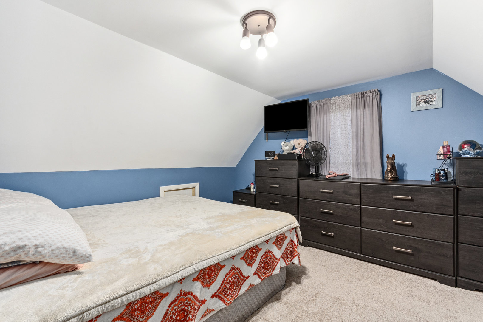 552 Simms Street Aurora, IL 60505 - Photo 11 of 18