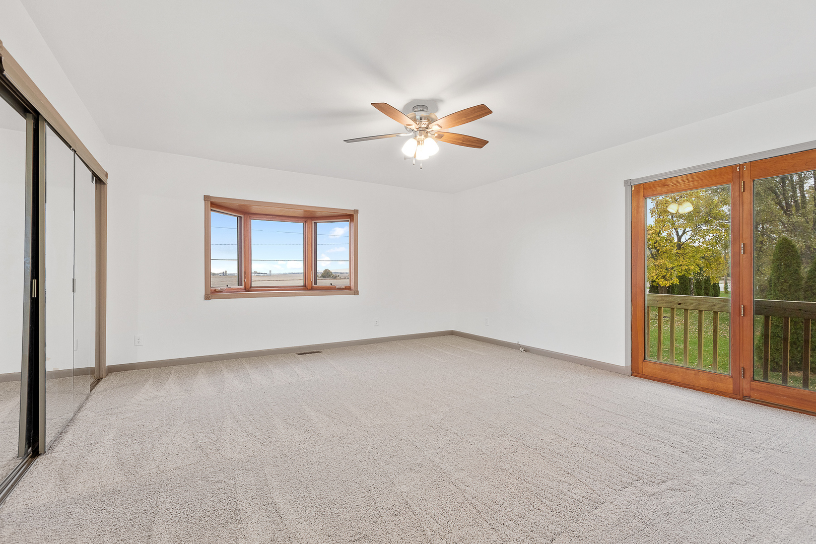 2380 Collins Road Oswego, IL 60543 - Photo 15 of 21 Gallery Image 15