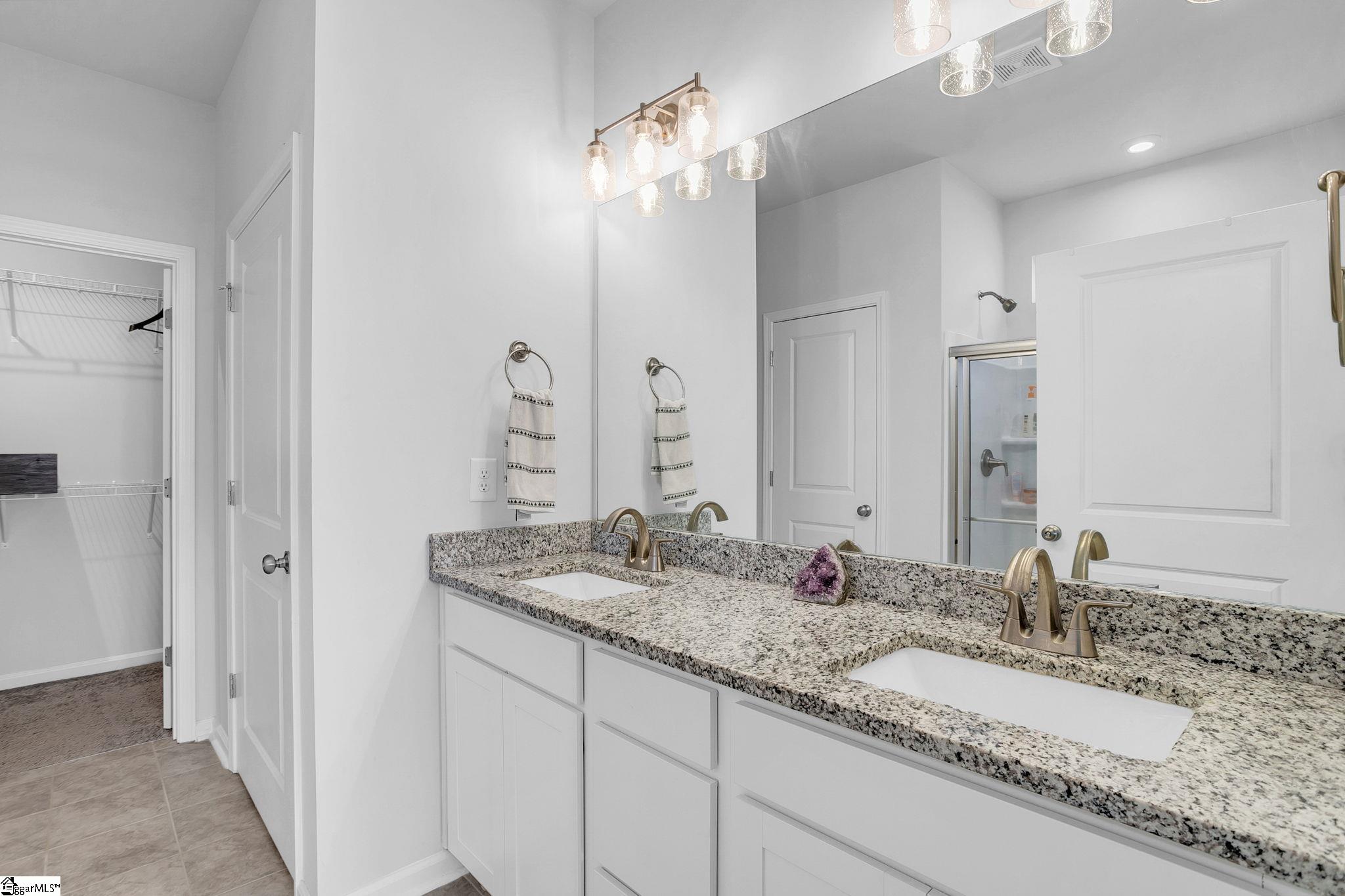 403 Poinsett Bridge Way Greenville, SC 29607 - Photo 19 of 41