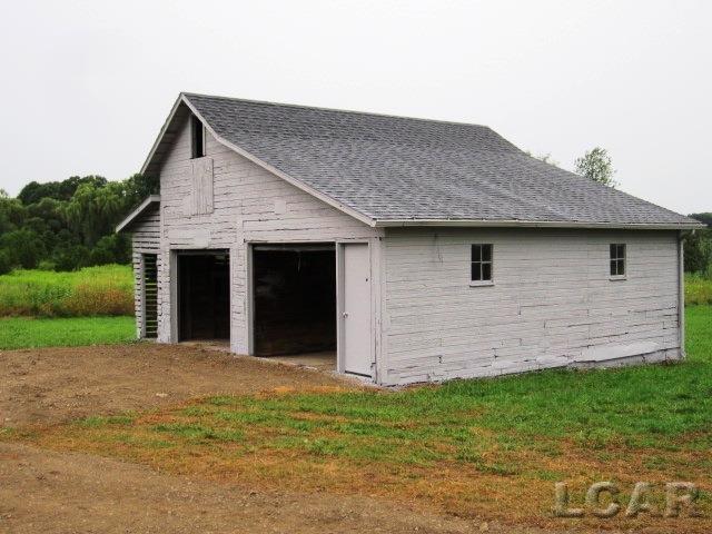 10500 Hudson Road Pittsford, MI 49271 - Photo 5 of 24 50086646-4.JPG
