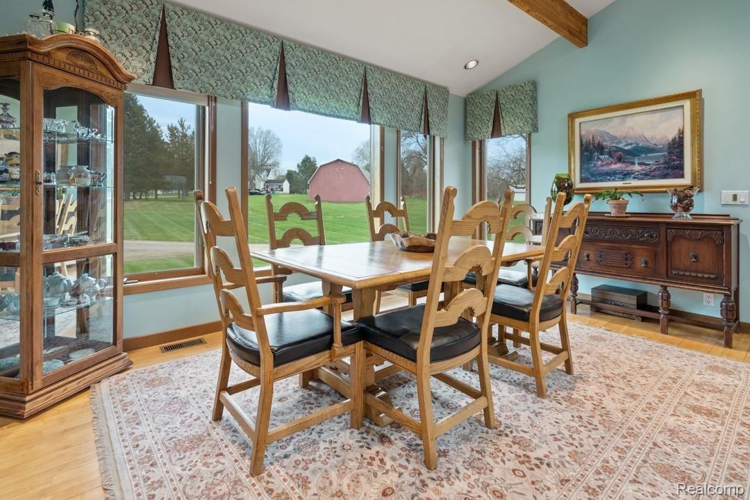 4353 North Irish Road Davison, MI 48423 - Photo 23 of 43 4353-N-Irish-Rd-21.jpg
