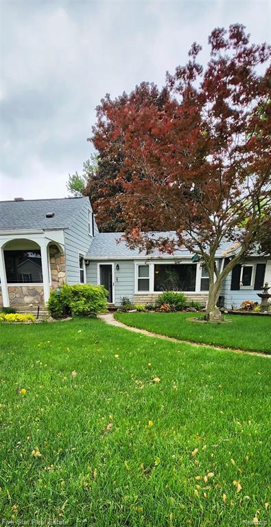 20120 Rensellor Street Livonia, MI 48152 - Photo 4 of 44 Gallery Image 4