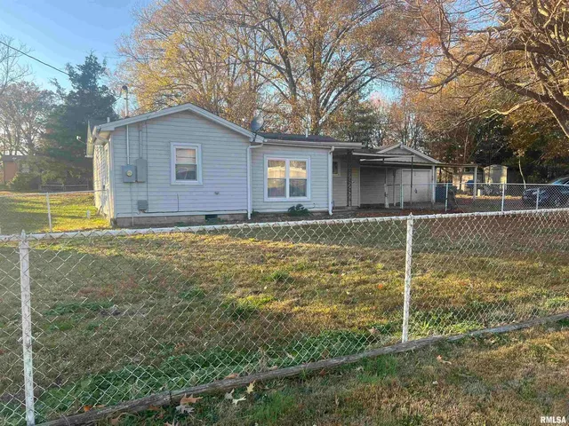 $55,000 | 202 South Elm Street, Cambria, IL 62918