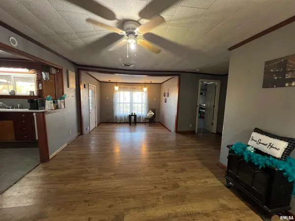 $55,000 | 202 South Elm Street, Cambria, IL 62918