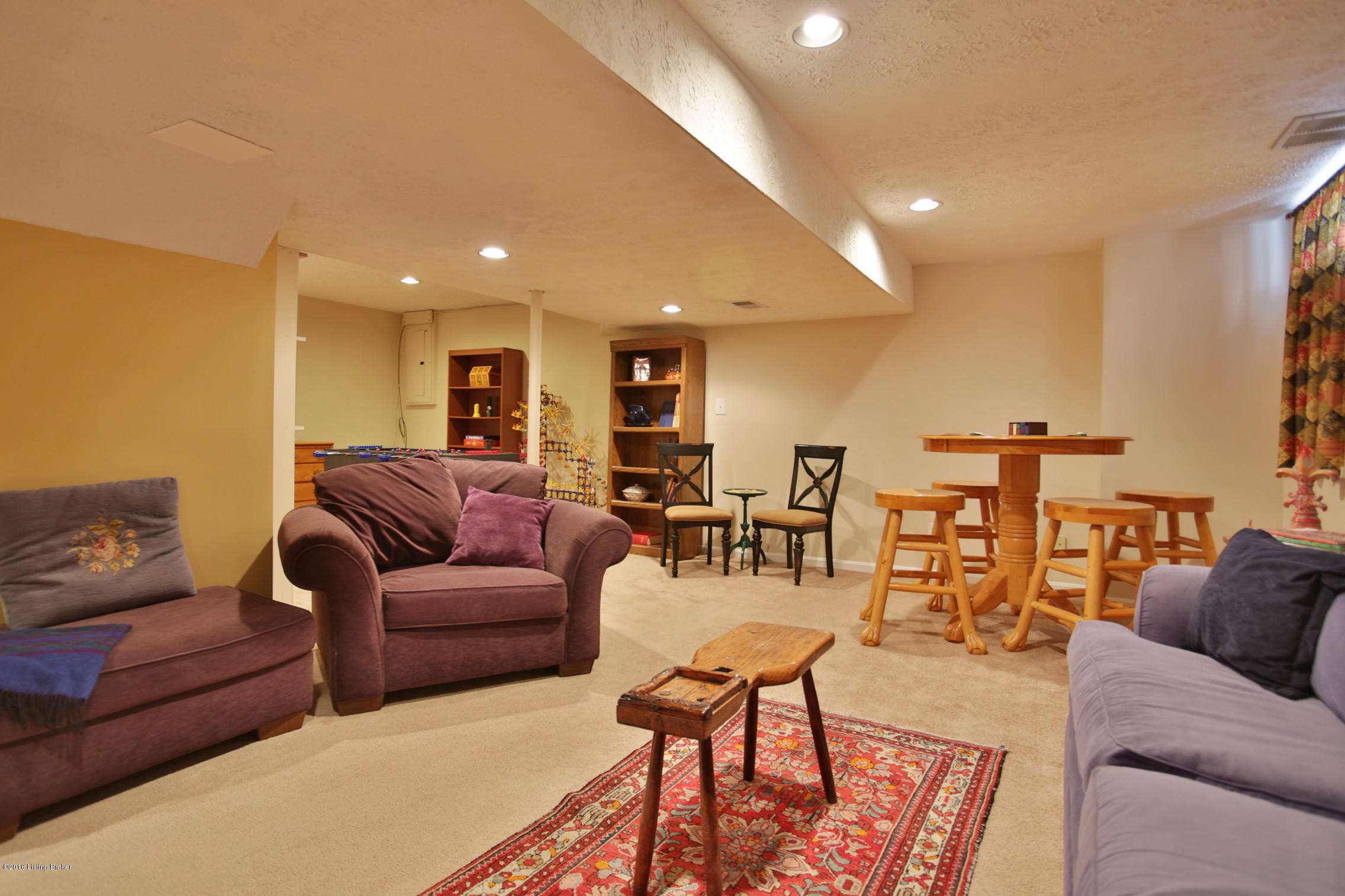 12502 Kirkham Road Louisville, KY 40299 - Photo 45 of 48 41