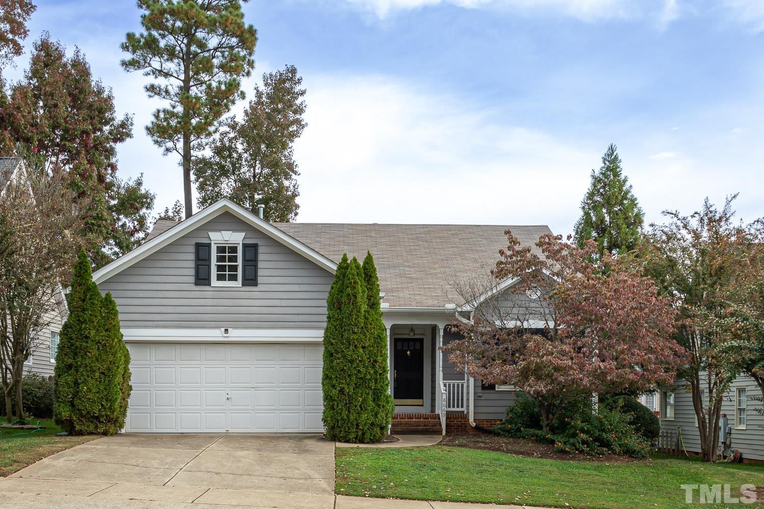 a front view of house with yard