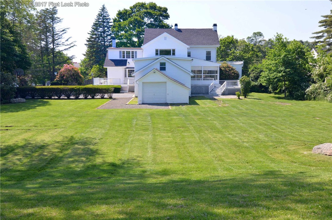 1368 Main Road Tiverton, RI 02878 - Photo 4 of 35