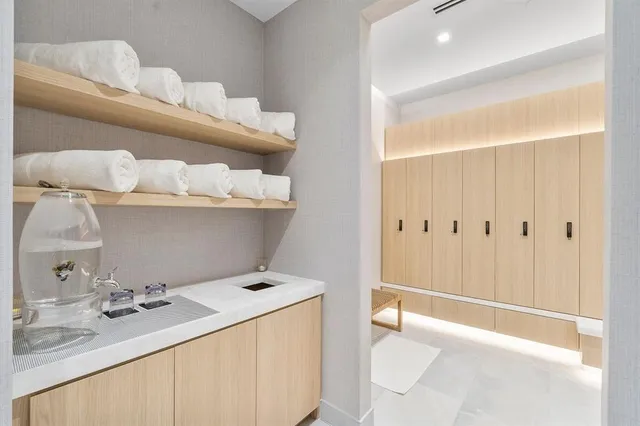 $18,000 | 1116 North Ocean Boulevard, Unit 1606, Pompano Beach, FL 33062