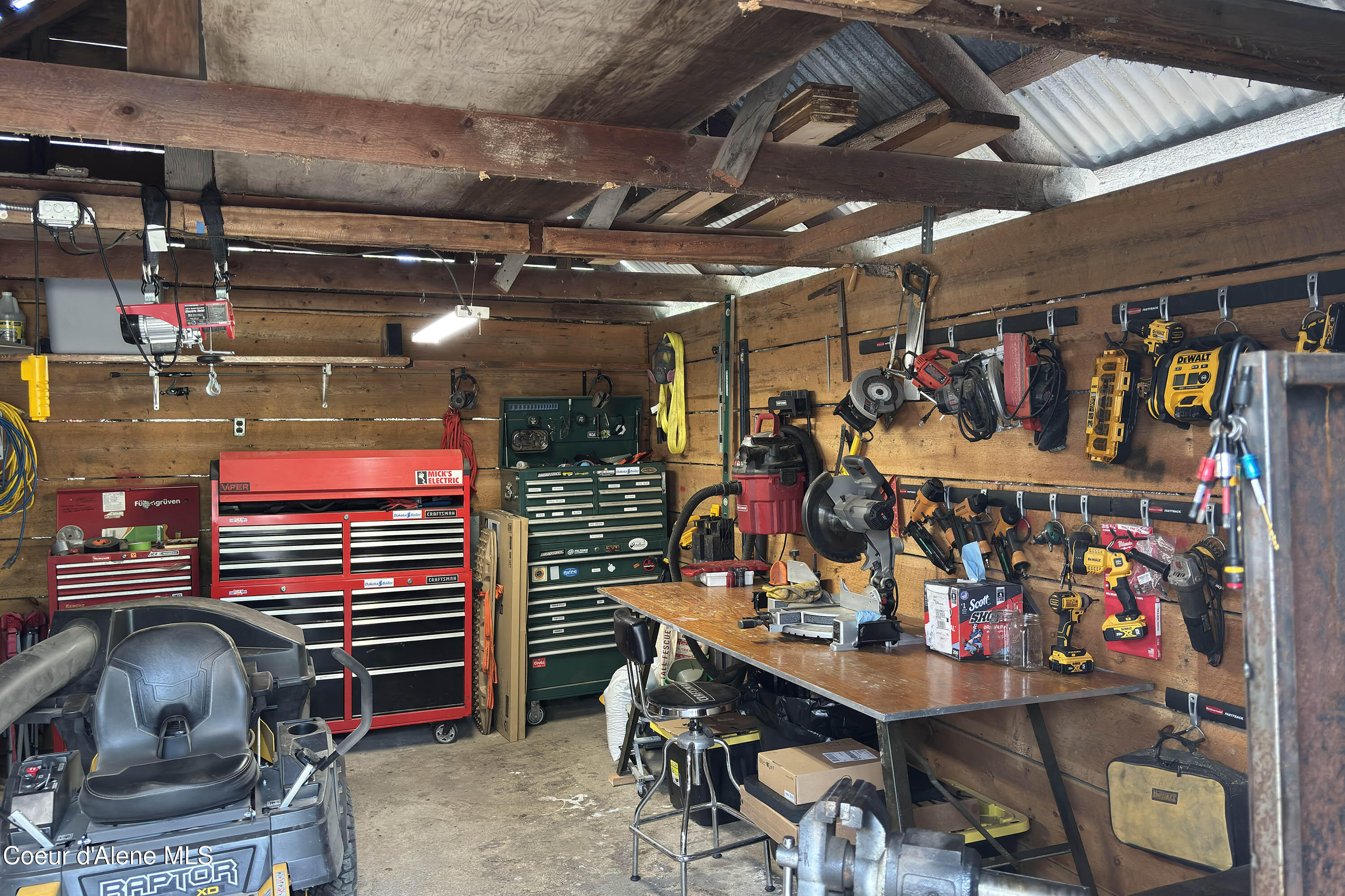 475 Dry Creek Road Clark Fork, ID 83811 - Photo 36 of 53 Work Area in Outbuilding