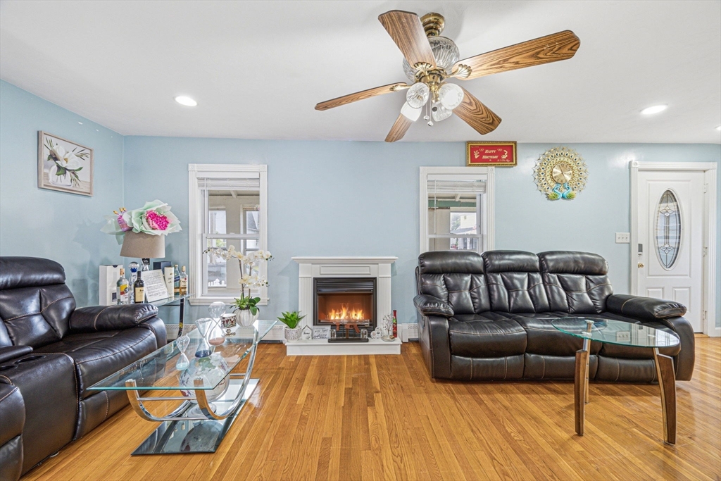 20 Bell Street Quincy, MA 02169 - Photo 7 of 40
