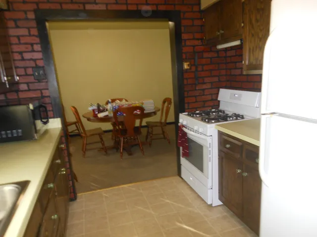 $244,900 | 710 Ingalls Avenue, Joliet, IL 60435